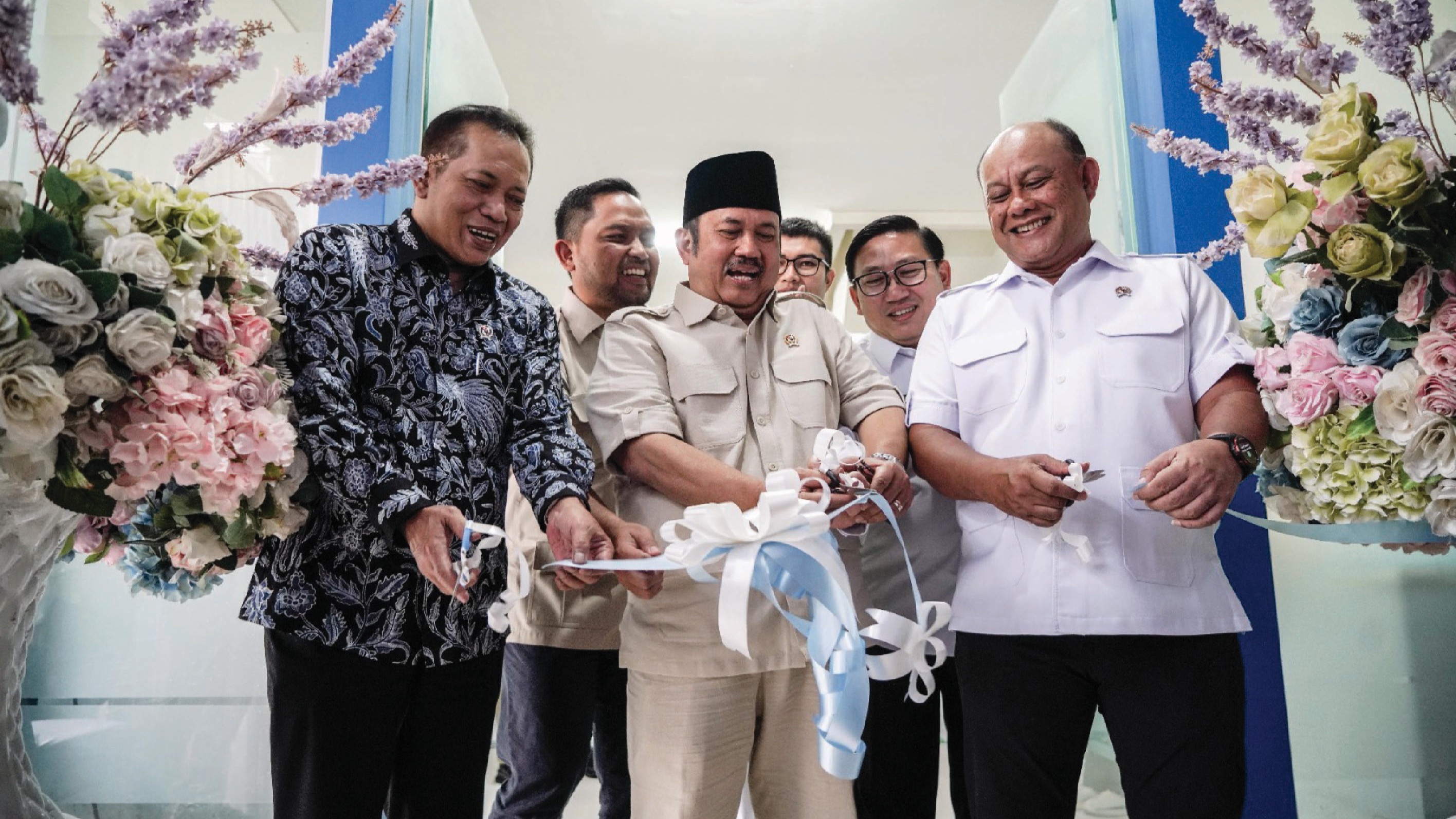 Susu Menu Favorit MBG! Kepala BGN Provinsi Riau Launching Rumah Susu